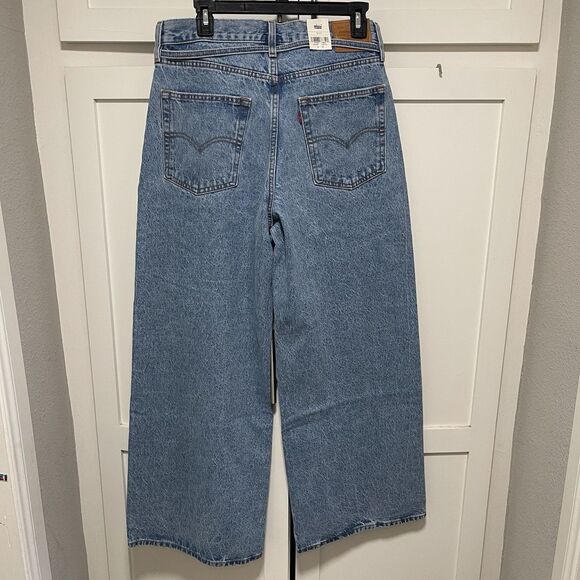 Levi's Women's Blue Premium XL Straight Women's Jeans, 29x31 NWT - Picture 6 of 10